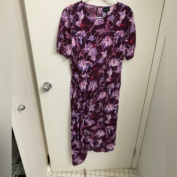 Who What Wear Dresses & Skirts - Who What Wear asymmetrical hem summer dress